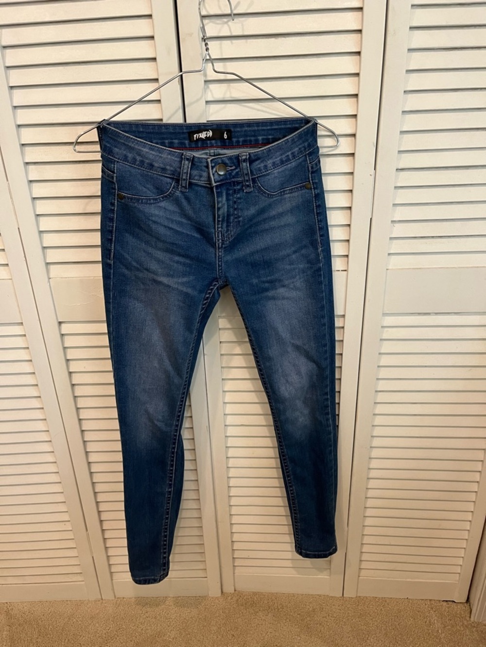 Women's Dark Blue Skinny Jeans